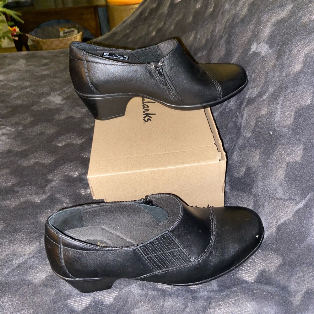 Clarks pumps, black, 8w